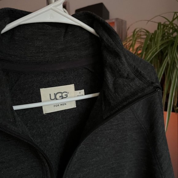 UGG Men's 100% Merino Wool Pullover Sweatshirt - Picture 5 of 6